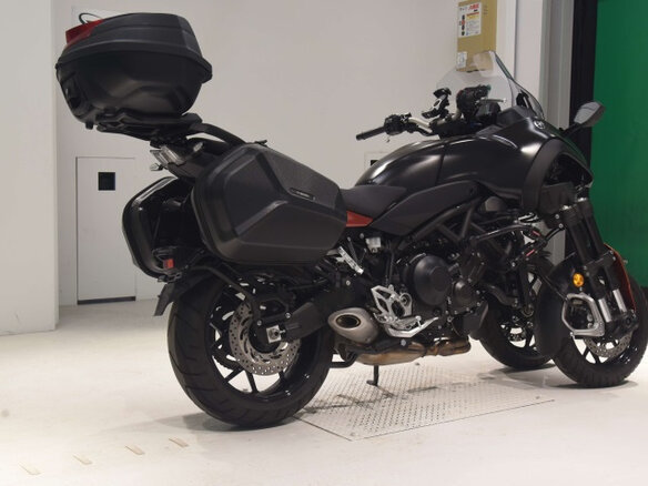 2021 Yamaha Niken, чёрный, 1200000 рублей - вид 4