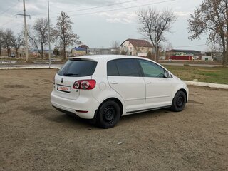 2010 Volkswagen Golf Plus II, белый, 950000 рублей, вид 5