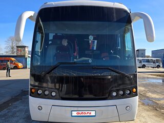 2000 Volvo B12 Series, белый, 3250000 рублей, вид 1