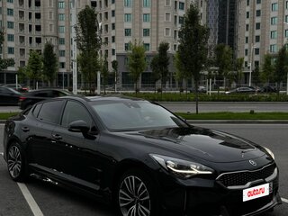 2019 Kia Stinger I, чёрный, 2450000 рублей, вид 1