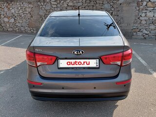 2016 Kia Rio III Рестайлинг, серый, 900000 рублей, вид 3