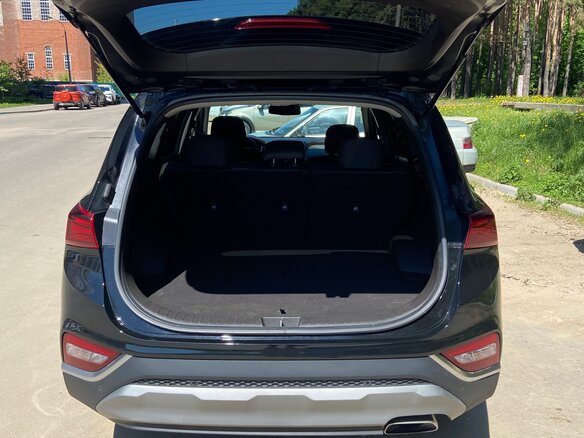 2020 Hyundai Santa Fe IV, чёрный, 2750000 рублей - вид 11