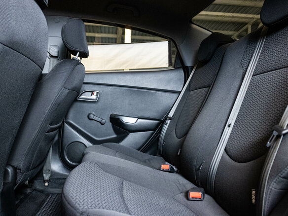 2014 Kia Rio III, чёрный, 979000 рублей - вид 9