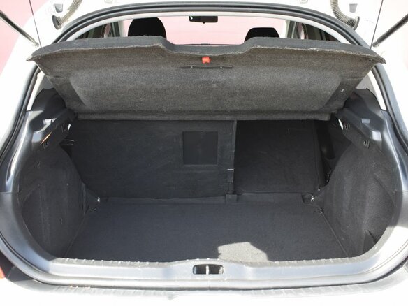 2012 Peugeot 308 I Рестайлинг, белый - вид 17