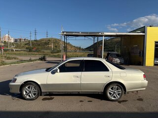 1999 Toyota Cresta V (X100) Рестайлинг, бежевый, 525000 рублей, вид 5