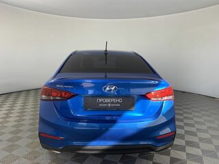 2019 Hyundai Solaris II, синий, 1700000 рублей, вид 5