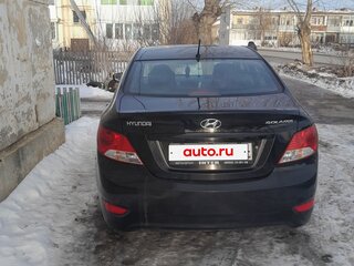 2012 Hyundai Solaris I, чёрный, 750000 рублей, вид 3