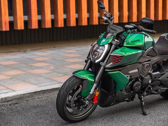 2024 Ducati Diavel V4, зелёный, 9900000 рублей - вид 7