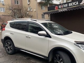 2015 Toyota RAV4 IV (XA40), белый, 2696000 рублей, вид 3