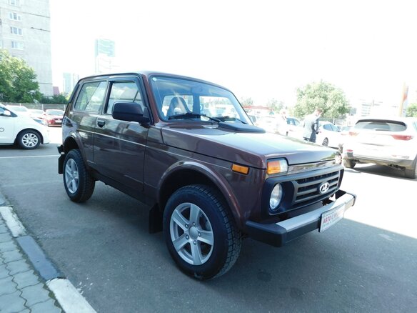 2019 Lada (ВАЗ) 2121 (4x4) I Рестайлинг, коричневый - вид 2