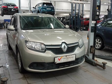 2018 Renault Logan II, бежевый, 670000 рублей, вид 2