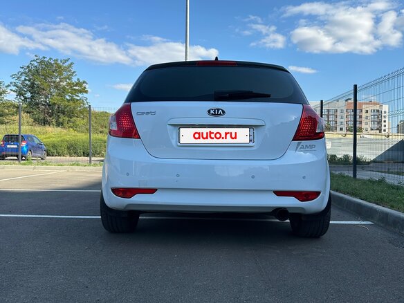 2011 Kia Ceed I Рестайлинг, белый, 770000 рублей - вид 7