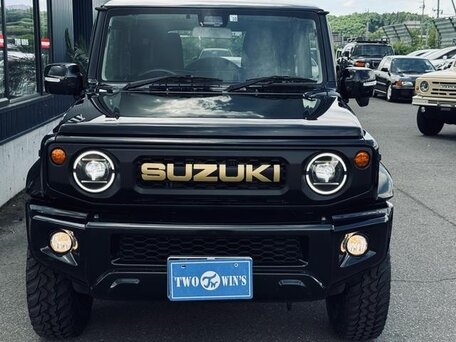 Suzuki Jimny IV