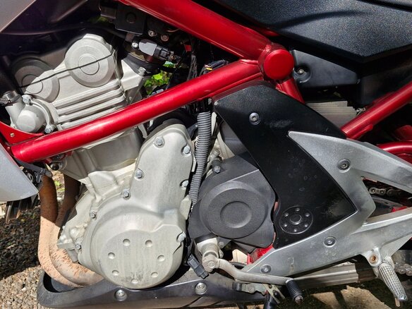 2006 Kawasaki ER-6N, серый, 299000 рублей - вид 4
