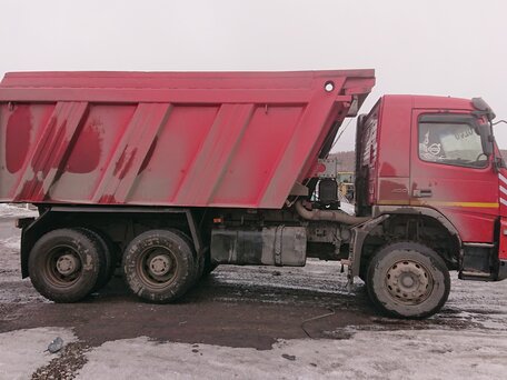 2012 Volvo FM, красный, 2701000 рублей, вид 5