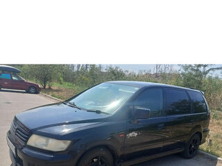 2000 Mitsubishi Chariot Grandis III, чёрный, 300000 рублей, вид 1