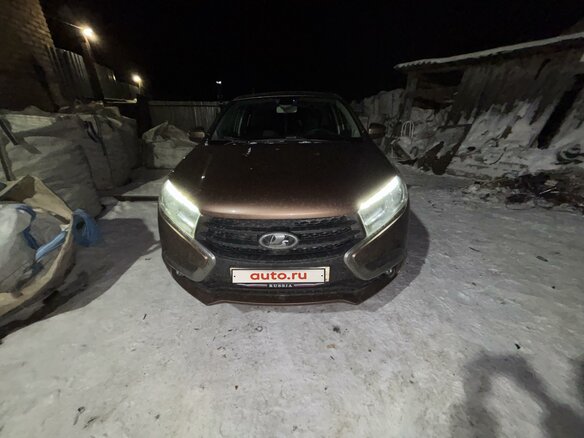 2018 Lada (ВАЗ) XRAY I, коричневый, 1000000 рублей