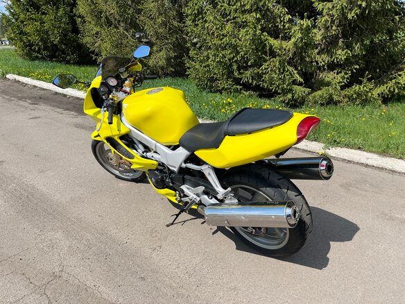 2001 Honda VTR 1000, жёлтый, 345000 рублей - вид 6