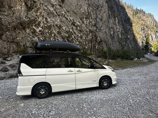 2019 Nissan Serena V (C27) Рестайлинг, белый, 2200000 рублей, вид 3