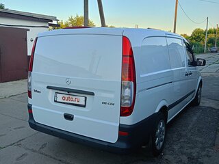 2011 Mercedes-Benz Vito, белый, 1420000 рублей, вид 2