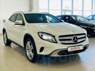 2014 Mercedes-Benz GLA 250 I (X156), белый, 1840000 рублей, вид 3