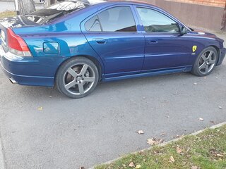 2004 Volvo S60 R I Рестайлинг, синий, 880000 рублей, вид 4