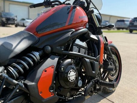 2018 Kawasaki EN650 Vulcan S, оранжевый, 640000 рублей, вид 5