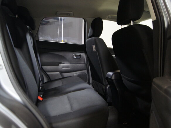 2012 Mitsubishi ASX I, серебристый - вид 13