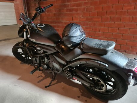 2015 Kawasaki EN650 Vulcan S, чёрный, 900000 рублей, вид 3
