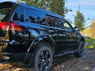 2011 Mitsubishi Pajero Sport II, чёрный, 1880000 рублей, вид 2