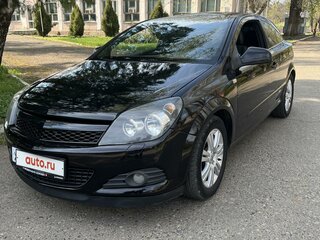 2010 Opel Astra GTC H Рестайлинг, чёрный, 950000 рублей, вид 1