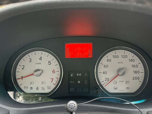 2011 Renault Sandero I, чёрный, 565620 рублей - вид 7
