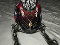 2009 BRP Ski-Doo Summit 800, красный, 600000 рублей - вид 5