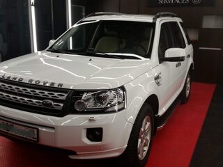 2011 Land Rover Freelander II Рестайлинг, белый, 2800000 рублей, вид 2