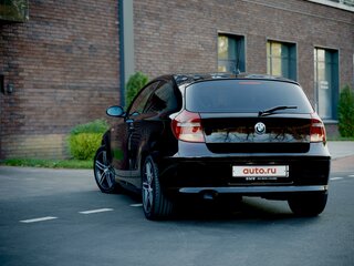 2008 BMW 1 серии 120d I (E81/E82/E87/E88) Рестайлинг, чёрный, 1200000 рублей, вид 4