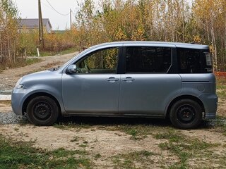 2012 Toyota Sienta I Рестайлинг 2, голубой, 980000 рублей, вид 5
