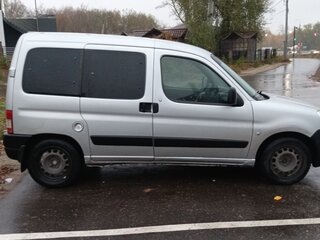 2006 Peugeot Partner I Рестайлинг, серебристый, 380000 рублей, вид 2