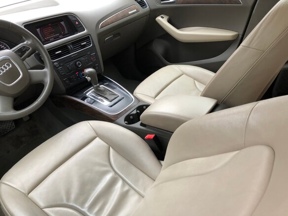 2010 Audi Q5 I (8R), чёрный - вид 18