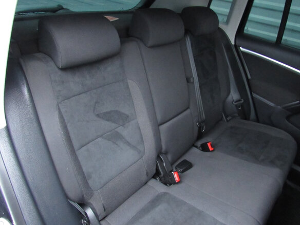 2012 Volkswagen Tiguan I Рестайлинг, чёрный - вид 9
