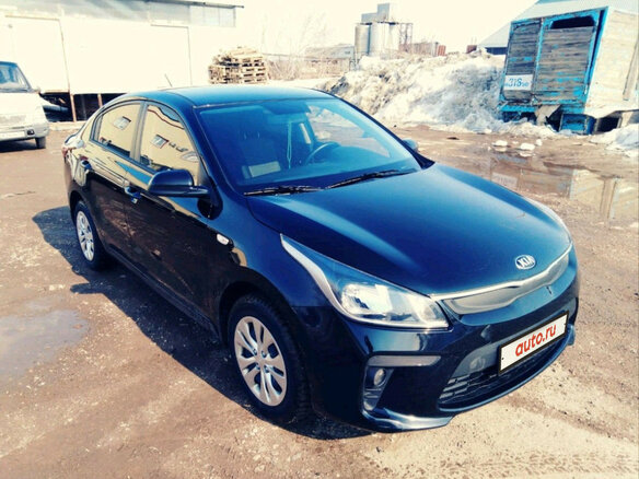 2018 Kia Rio IV, чёрный - вид 1
