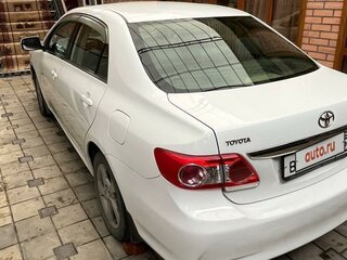 2013 Toyota Corolla X (E140, E150) Рестайлинг, белый, 1500000 рублей, вид 4