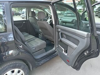 2008 Volkswagen Touran I Рестайлинг, чёрный, 440000 рублей, вид 4