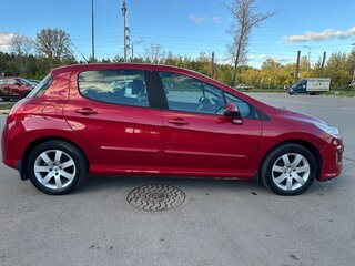 2008 Peugeot 308 I, красный, 755000 рублей, вид 3
