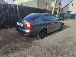 2012 Skoda Octavia II (A5) Рестайлинг, серый, 800000 рублей, вид 3