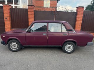 1999 Lada (ВАЗ) 2107, красный, 300000 рублей, вид 2
