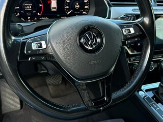 2018 Volkswagen Passat B8, чёрный, 1799000 рублей, вид 4