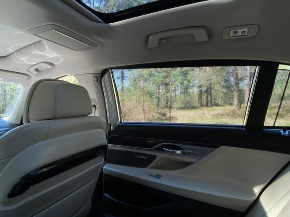 2017 BMW 7 серии Long 740Li VI (G11/G12), чёрный, 4400000 рублей - вид 12