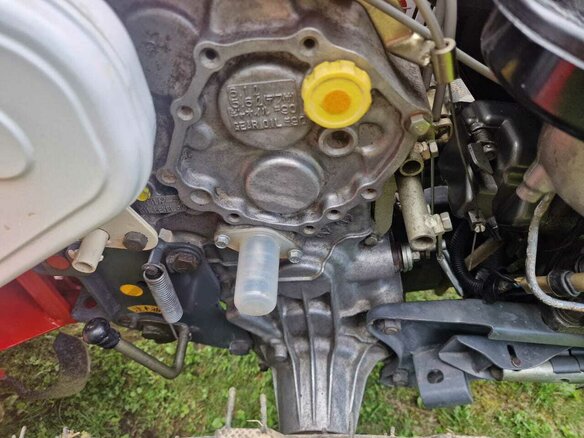 2010 Yanmar F-15, красный, 275000 рублей - вид 9