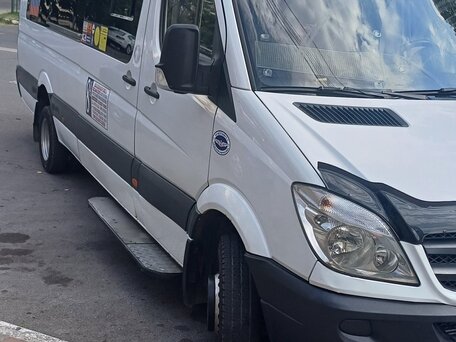 2011 Mercedes-Benz Sprinter, белый, 1650000 рублей, вид 2
