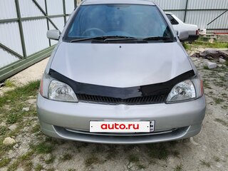 2001 Toyota Platz, серебристый, 380000 рублей, вид 1